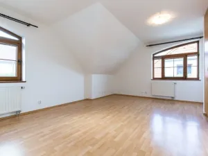 Pronájem vily, Praha - Nebušice, K Noskovně, 384 m2