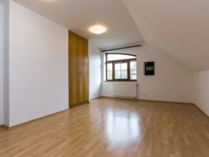 Pronájem vily, Praha - Nebušice, K Noskovně, 384 m2