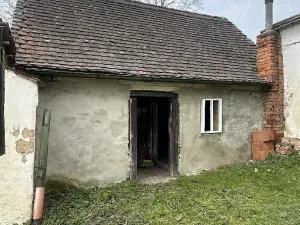 Prodej domu, Kladruby, 1119 m2