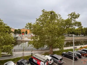 Pronájem bytu 3+1, Hradec Králové, Eliščino nábřeží, 86 m2