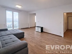 Pronájem bytu 3+1, Nehvizdy, Gabčíkova, 68 m2