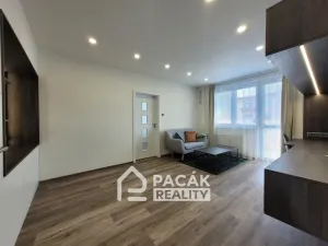 Pronájem bytu 2+1, Olomouc - Neředín, Dělnická, 52 m2