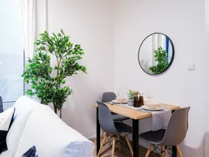 Prodej bytu 2+kk, Praha - Smíchov, Plzeňská, 33 m2