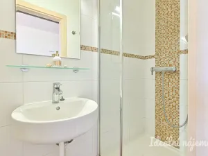 Pronájem bytu 2+kk, Brno, Vránova, 33 m2