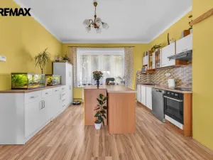 Prodej bytu 3+1, Opočno, Dobrušská, 84 m2