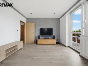 Prodej bytu 2+1, Nová Role, U Plynárny, 69 m2
