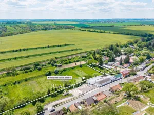 Prodej výrobních prostor, Koleč, 940 m2