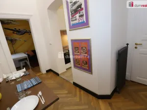 Pronájem bytu 1+1, Praha - Nové Město, Hálkova, 32 m2