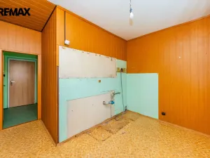 Prodej bytu 2+1, Praha - Malešice, Káranská, 54 m2