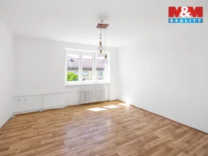 Prodej bytu 2+1, Pardubice - Zelené Předměstí, Čs. armády, 65 m2