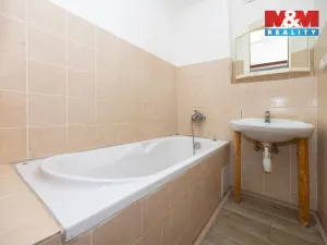Prodej bytu 2+1, Pardubice - Zelené Předměstí, Čs. armády, 65 m2