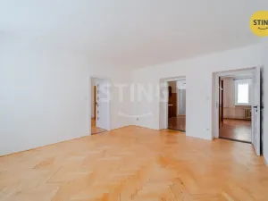 Prodej bytu 3+1, Bruntál, Dr. E. Beneše, 82 m2