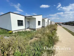 Prodej bytu 4+kk, Buštěhrad, Vrbová, 95 m2