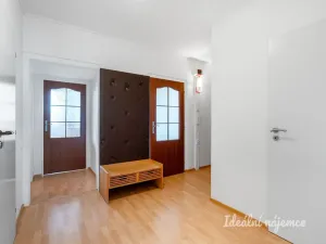 Pronájem bytu 3+kk, Praha, Ratibořská, 79 m2