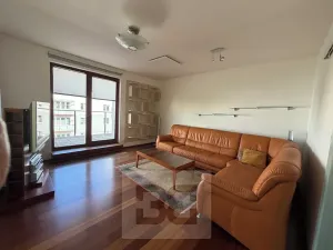 Pronájem bytu 2+1, Plzeň, Majerova, 85 m2