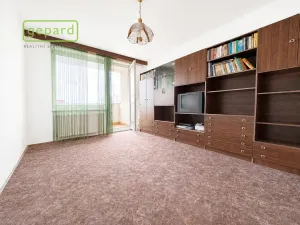 Prodej bytu 2+1, Karlovy Vary, Chomutovská, 56 m2