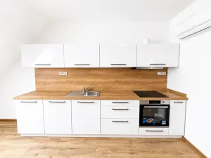 Pronájem bytu 3+1, Ostrava, Oblá, 70 m2