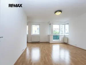 Prodej bytu 2+kk, Praha - Stodůlky, Harmonická, 51 m2