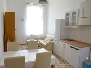 Pronájem bytu 3+kk, Praha - Vinohrady, Polská, 86 m2