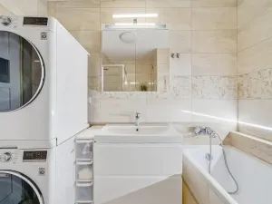 Prodej bytu 3+1, Olomouc, Heyrovského, 72 m2