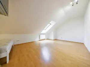 Pronájem bytu 3+kk, Olomouc, Uhelná, 66 m2