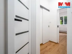 Prodej bytu 2+1, Praha - Dejvice, Kafkova, 43 m2