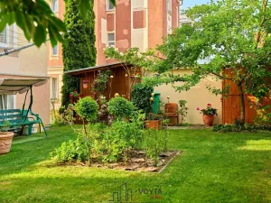 Prodej bytu 2+1, Karlovy Vary, Anglická, 48 m2