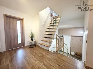 Prodej bytu 4+kk, Jinačovice, 113 m2