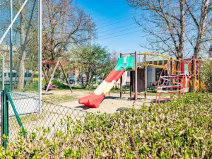 Pronájem bytu 3+kk, Praha - Hloubětín, Nademlejnská, 86 m2