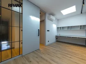 Prodej bytu 4+kk, Praha - Vysočany, Moravcových, 112 m2