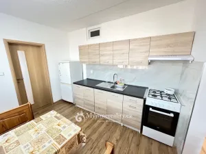 Pronájem bytu 3+1, Znojmo, Krylova, 61 m2