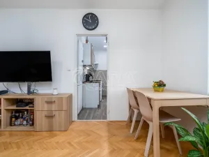 Prodej bytu 2+1, Nymburk, U Růžáku, 49 m2