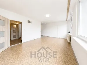 Prodej bytu 1+kk, Praha - Letňany, Ostravská, 35 m2