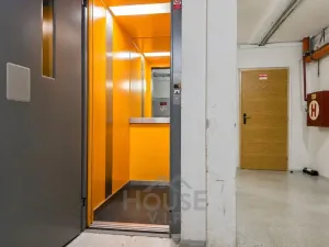 Prodej bytu 1+kk, Praha - Letňany, Ostravská, 35 m2