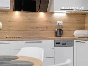Prodej bytu 2+kk, Vestec, U Strouhy, 41 m2