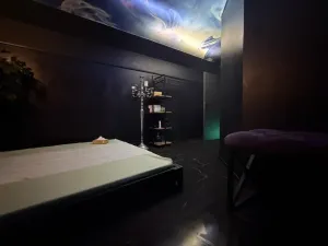 Pronájem obchodního prostoru, Praha - Nové Město, Soukenická, 140 m2