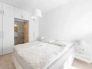 Pronájem bytu 2+kk, Praha - Karlín, U Mlýnského kanálu, 58 m2