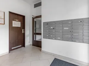 Pronájem bytu 2+kk, Praha - Břevnov, Patočkova, 62 m2