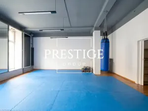 Pronájem obchodního prostoru, Praha - Košíře, Plzeňská, 78 m2