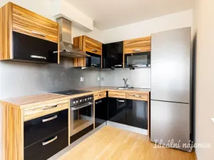 Pronájem bytu 2+kk, Praha - Háje, Jurkovičova, 84 m2
