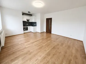 Prodej bytu 1+kk, Beroun, Nepilova, 37 m2