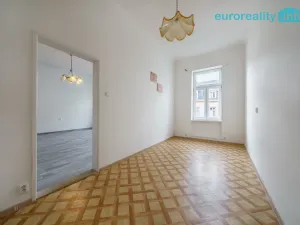 Prodej bytu 2+1, Karlovy Vary, Dr. Davida Bechera, 79 m2
