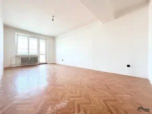 Prodej bytu 2+1, Ostrava, náměstí Družby, 58 m2