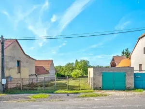 Prodej pozemku pro bydlení, Klobuky, 1088 m2
