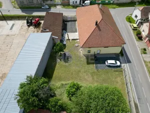 Prodej obchodního prostoru, Hořany, 452 m2
