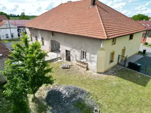 Prodej obchodního prostoru, Hořany, 452 m2