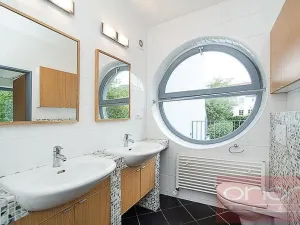 Pronájem vily, Praha - Nebušice, K vinicím, 230 m2