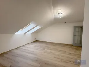 Pronájem bytu 2+kk, Praha - Libeň, Kotlaska, 58 m2