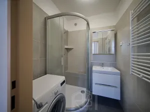 Prodej bytu 2+1, Jindřichův Hradec, sídliště Vajgar, 61 m2