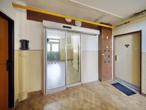 Prodej bytu 2+1, Jindřichův Hradec, sídliště Vajgar, 61 m2